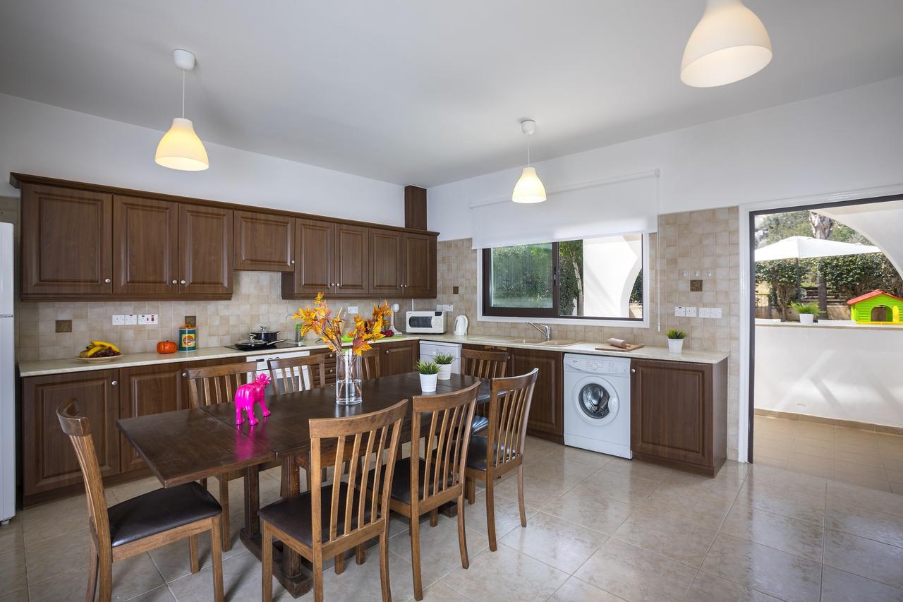 Konnos Blue Villa Protaras Ngoại thất bức ảnh